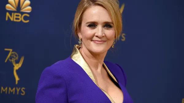 Samantha Bee Age